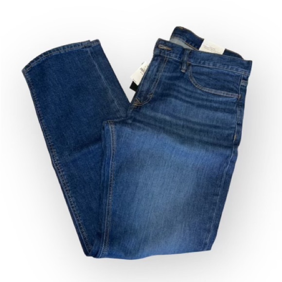 Banana Republic Other - Banana Republic Straight Jeans NWT 34x32
